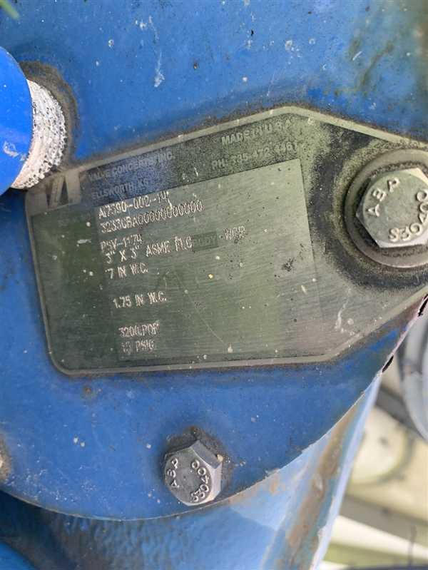 7-1/2' Dia. X 18' L Ss 6,000 Gallon Agitated Tank)